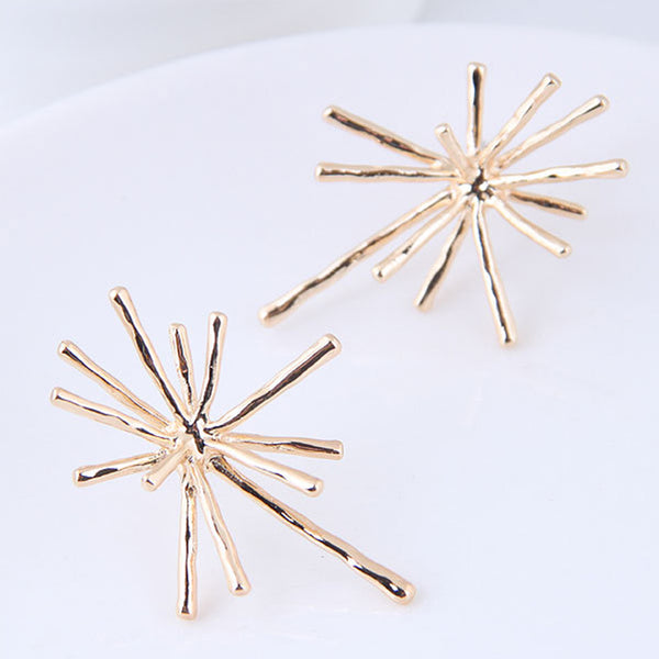 Fashion Exaggerated Sun Flower Stud Earring Minimalism Geometric Jewelry Accessories For Women High Quality